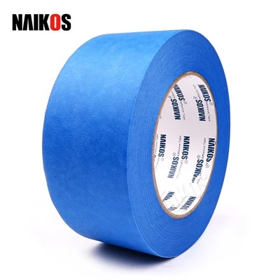 Blauwe maskeringsschilders tape
